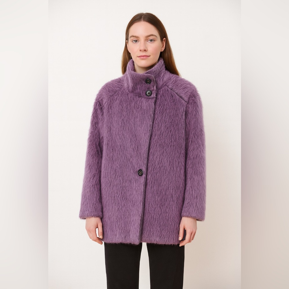Baum and Pferdgarten Faux  fur jacket size M